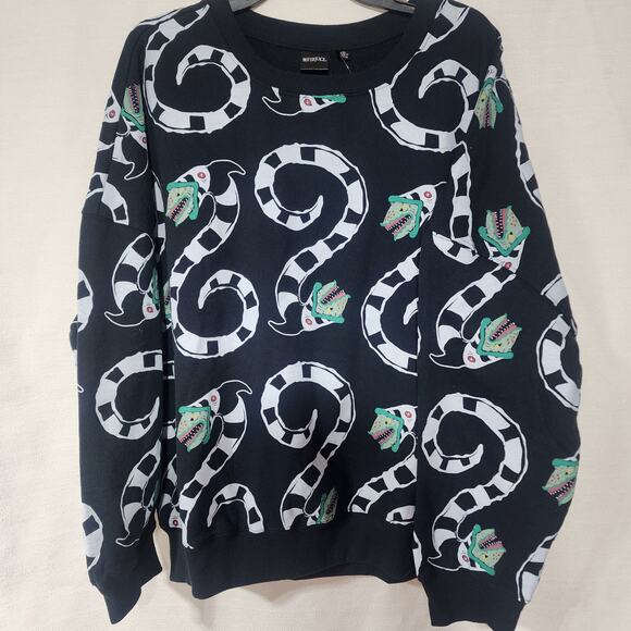 Beetlejuice graphic sweatshirt women's XXL - Picture 5 of 6